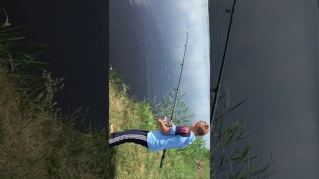 Рибалка на ставах Пристань смотреть онлайн