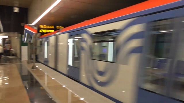 Некрасовская линия метро. Открытие 03.06.19. Поездка и обзор новых станций. смотреть онлайн