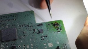 Восстановление платы блока предохранителей Citroen C4. Залитая плата