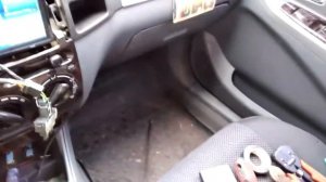 КАК установить магнитофон на Geely MK + Камеру заднего вида