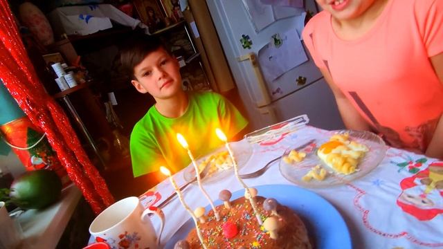 ? Лёве 12 лет ? День рождения Льва ? Празднуем 12-летие НАШЕГО ЛЁВУШКИ ? Синице Льву 12 лет ? смотреть онлайн