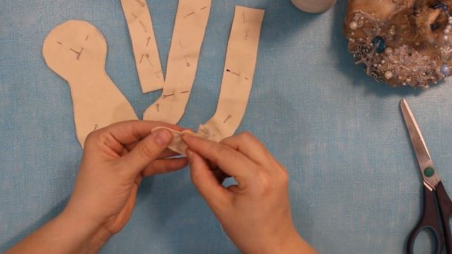 Кукла Маша. Часть 1. От выкройки до сшивания деталей смотреть онлайн