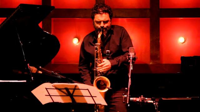 Ricardo Cavalli solo sobre "El abrazo" Thelonious Club Bs As смотреть онлайн