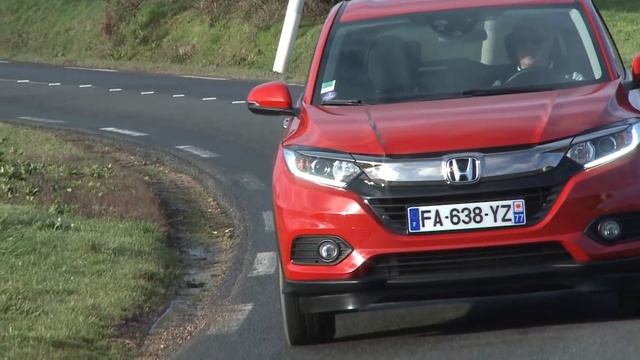 Essai Honda HR-V 1.5L i-VTEC Exécutive (2018) смотреть онлайн