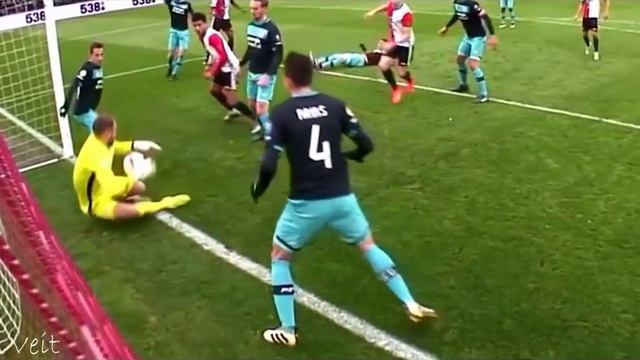 ВРАТАРЬ — НЕУДАЧНИК смотреть онлайн