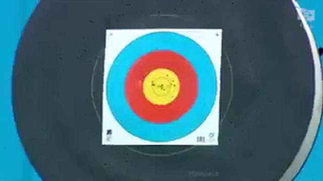 Спорцмен без руки которому пытались пожать руку смотреть онлайн