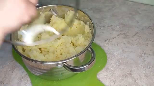 Как приготовить картофельное пюре нежным и пышным. Видео рецепт. смотреть онлайн