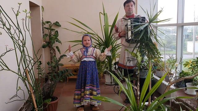"Семеновна" частушки смотреть онлайн