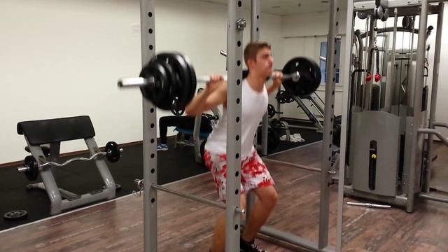 приседания 75 кг на 12 раз. Bear Team смотреть онлайн