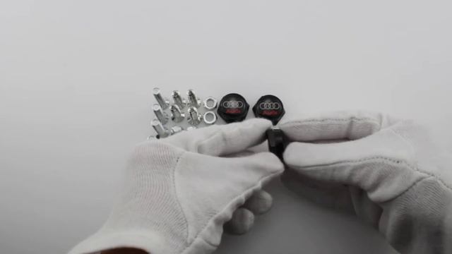 Болты для номерных знаков Audi черные смотреть онлайн