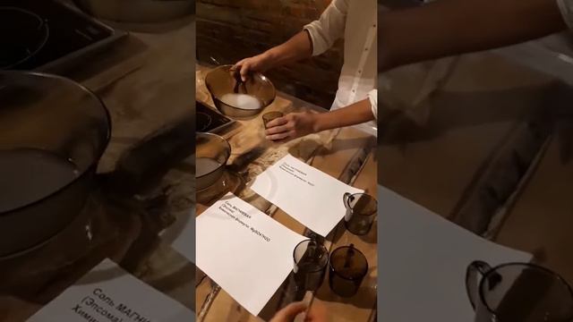 Что позволяет плавать на поверхности воды во Флоатинге? смотреть онлайн
