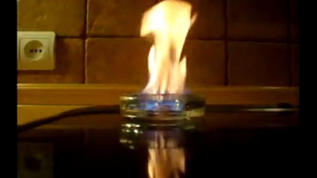 горение спирта. как горит 5 грамм спирта