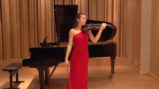Bach Partita No. 2 in D Minor, III. Sarabanda and IV. Gigue смотреть онлайн