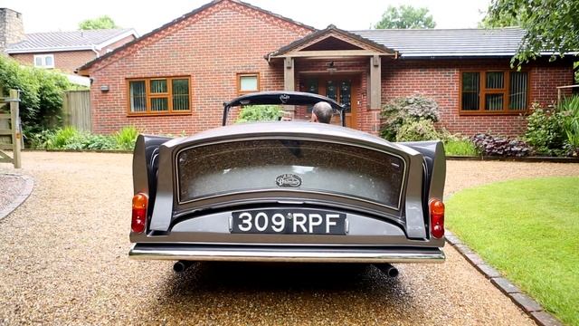 The 1960 Daimler SP250: A Highlight in the 10 September Goodwood Revival Sale смотреть онлайн