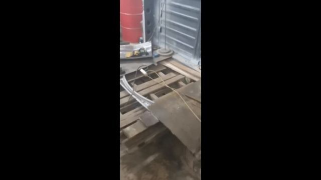 Кабина ЗИЛ 5301 Бычок. Восстановление. Пескоструй. Сварка. Часть 1. смотреть онлайн