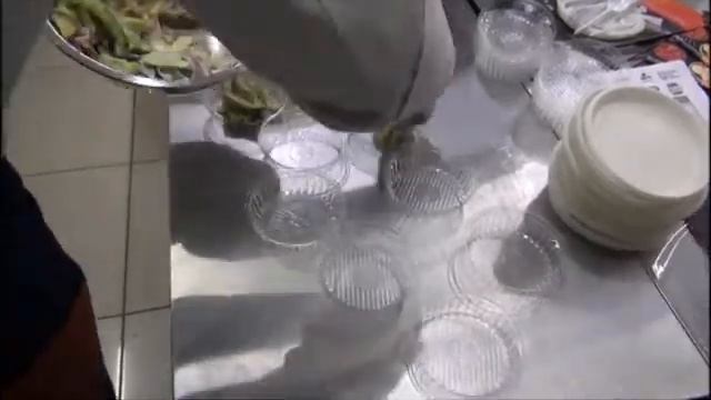 тёплый салат и крем суп