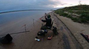 Ловля на Фидер на реке Северная Двина. Клёвый день.