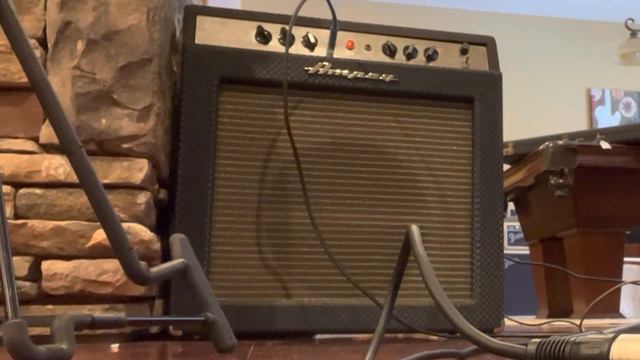 1965 Ampeg GS-12 R Reverb Rocket 2 demo with ‘65 Epiphone Casino смотреть онлайн