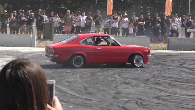 Rotary REUnion 2017 - Mazda RX3 burnouts смотреть онлайн