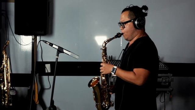 Reality - Richard Sanderson alto saxophone cover смотреть онлайн