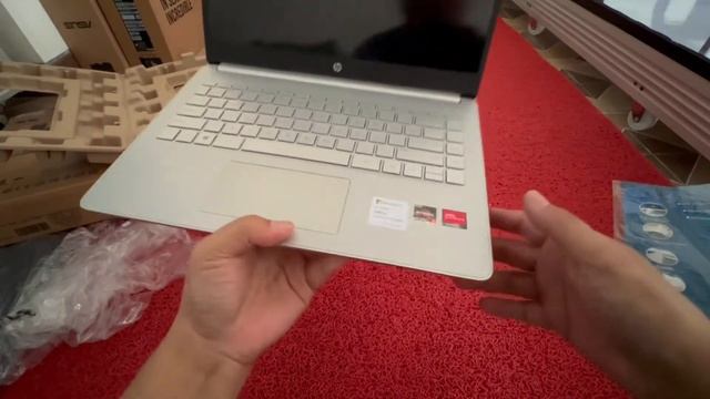 LAPTOP HP14s AMD RYZEN 5 4500U SSD 512 GB RAM 8 GB FULSET GARANSI смотреть онлайн