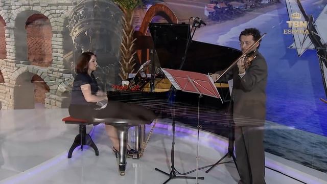 Popurrí de villancicos con piano y violín - Noelia y Paulo смотреть онлайн
