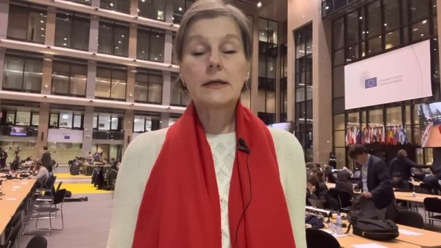 Урсула: дети-депортации-монстры смотреть онлайн