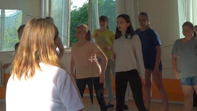 K-pop | Первое открытое занятие смотреть онлайн