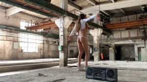 СТРАННЫЙ ЗАБРОШЕННЫЙ ЗАВОД - ОПАСНОСТЬ