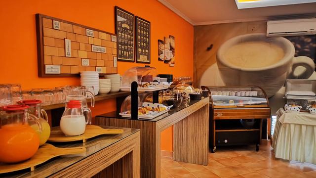 HOTEL NEAPOLIS 19 смотреть онлайн