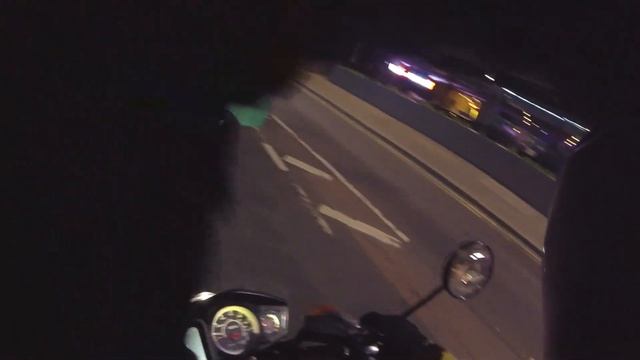 Yamaha bws vs Yamaha Xmax смотреть онлайн
