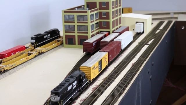 Model Railroad Operations - Richards Foods смотреть онлайн