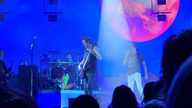 Duran Duran "Planet Earth" live at Footprint Center in Phoenix on Sept. 7, 2022 смотреть онлайн