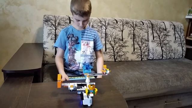 Робот "Летающая птичка": описание + программа смотреть онлайн