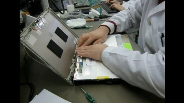 Замена матрицы на HP ProBook4530s смотреть онлайн