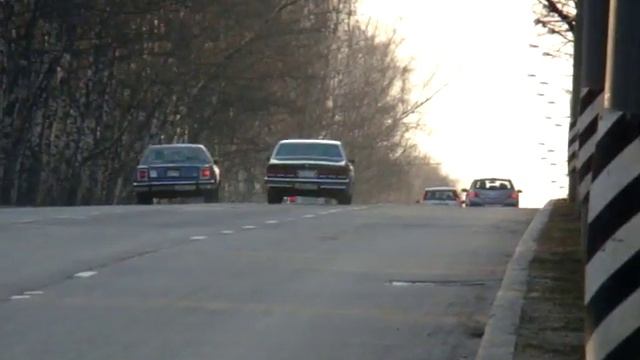 Chevrolet Caprice Classic Vs Ford Crown Victoria In Russia