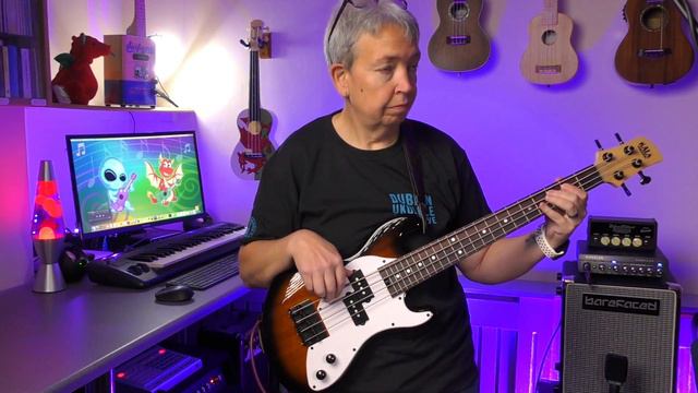 Mini Bass Comparison - Kala Solid Body U-Bass & Flight Mini Bass смотреть онлайн