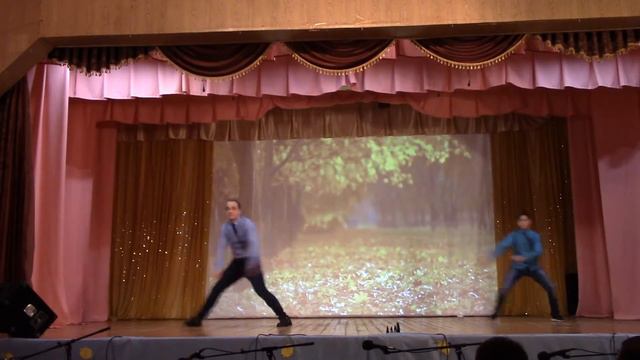 Трудности обучения, исп. Юрий Ильин и Кирилл Соцкий, день учителя 4.10.19 смотреть онлайн
