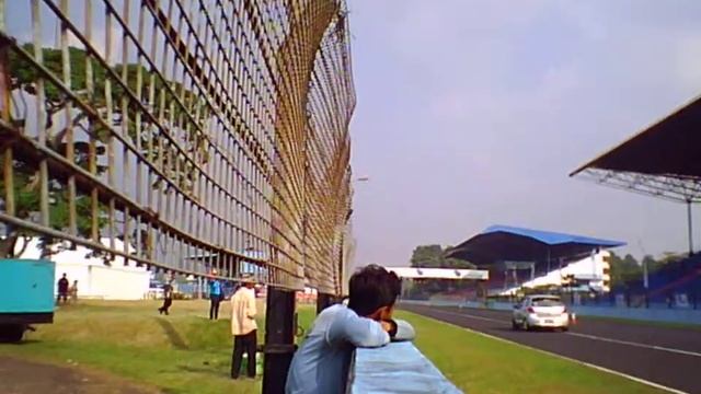 yaris putih смотреть онлайн