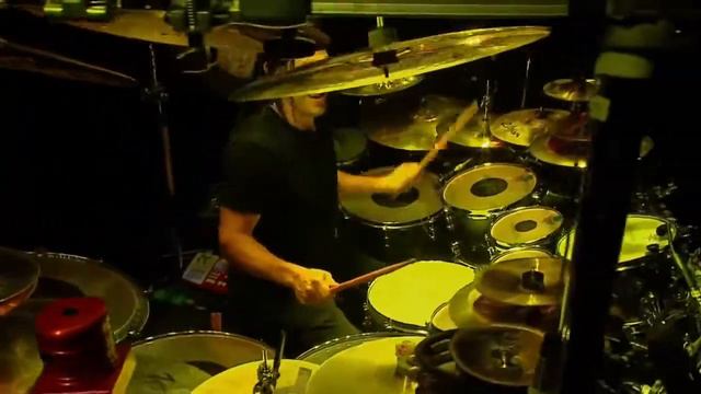 Amazing Drum solo Mike Mangini live at Luna Park -Dream Theater смотреть онлайн