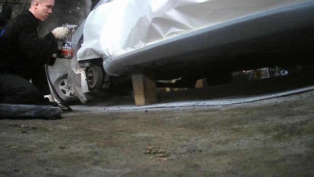 АУДИ 100 пороги покрываю 