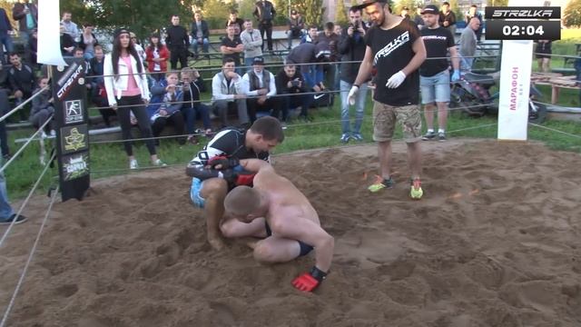 Wild Bear man vs MMA Fighter смотреть онлайн