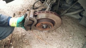 ЗАМЕНА ТОРМОЗНЫХ ДИСКОВ. FIAT DOBLO 1.3