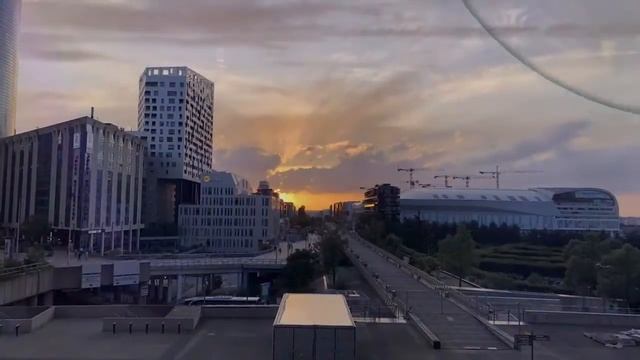 Парижский Манхеттен Ла Дефанс смотреть онлайн