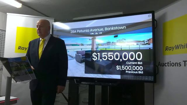 Auction - 28a Petunia Ave, Bankstown смотреть онлайн
