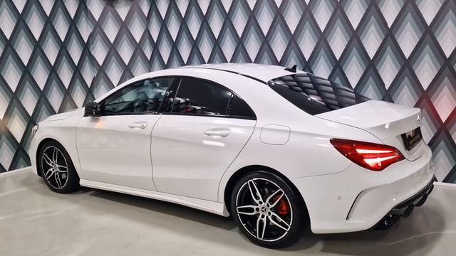 Mercedes-Benz CLA-Klasse CLA 200// AMG -PAKET // LED SCHEINWERFER // NIGHT PAKET // Sportwagen / смотреть онлайн