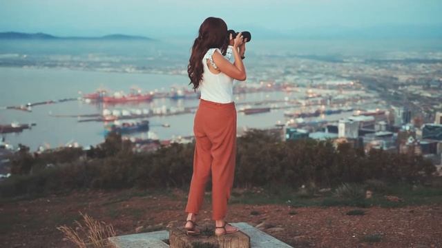 Canon EOS 4000D or Rebel T100 - Designed for entry-level Photographers - 2020 Review смотреть онлайн