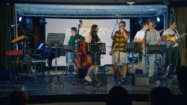 Wanja Slavin & Jason Lindner ensemble | Jazzinty 2022 смотреть онлайн