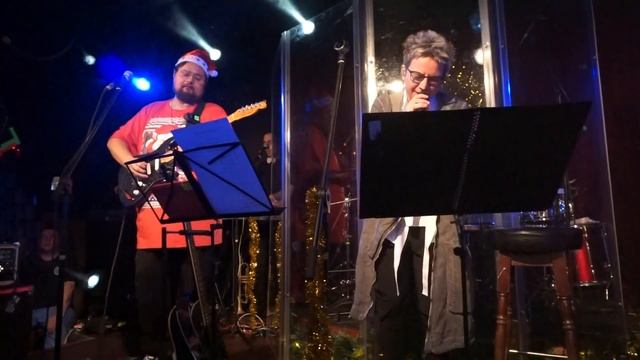 Сурганова и Оркестр - Белая. 22.12.2017 Клуб 16 тонн.