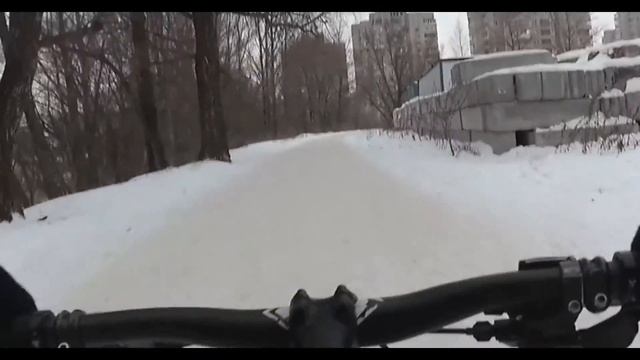 Велопокатушка зимой вокруг Чешки г. Сумы(Фоточки-видосики) смотреть онлайн
